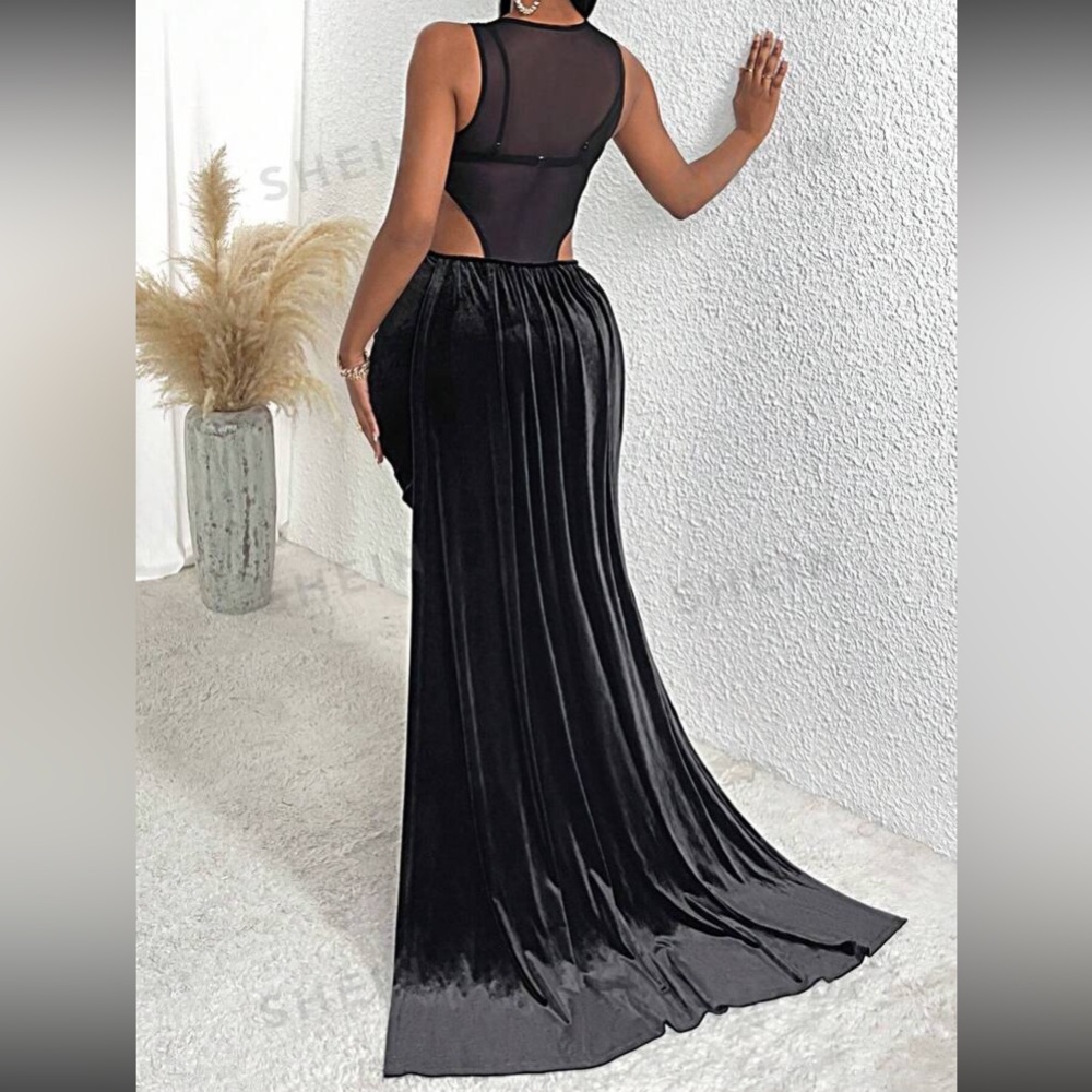 Rhinestone Dress With Tail - Picture 2 of 4